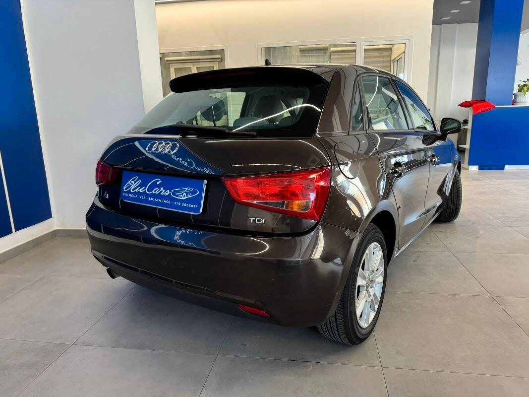 Audi A1 1.6 tdi Attraction 90cv