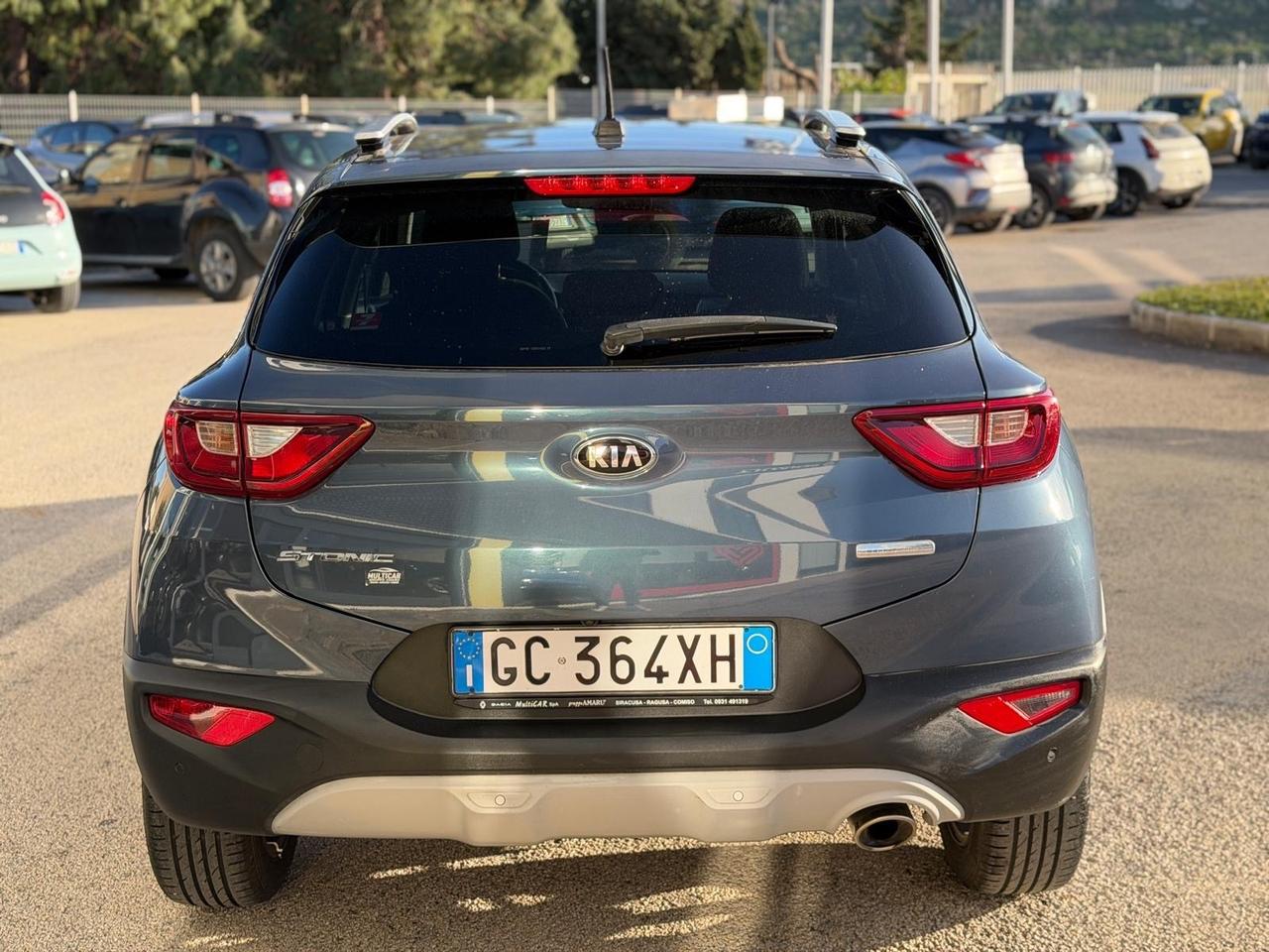 Kia Stonic 1.0 T-GDi 100 CV MHEV iMT GT Line