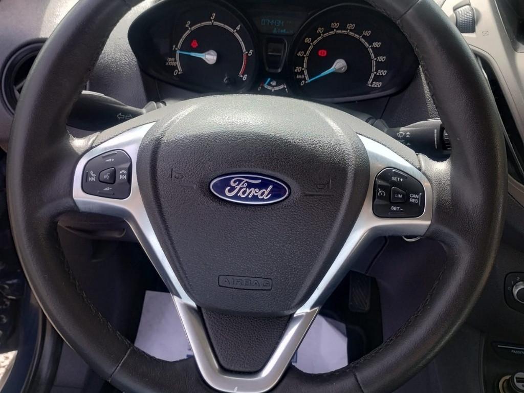 FORD Tourneo Courier E6 2016 - Tourneo Courier 1.5 tdci 75cv plus E6