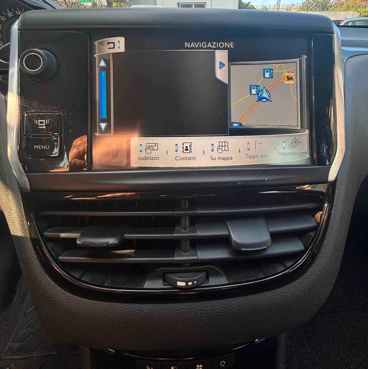 Peugeot 208 1.4 HDi 68 CV 5 porte Allure