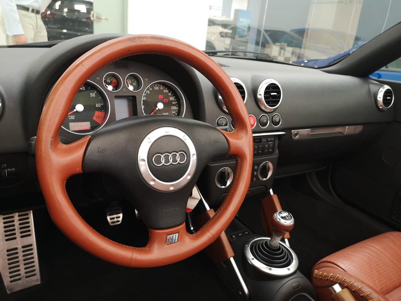 Audi TT Roadster 1.8 T 20V 180CV BASEBALL