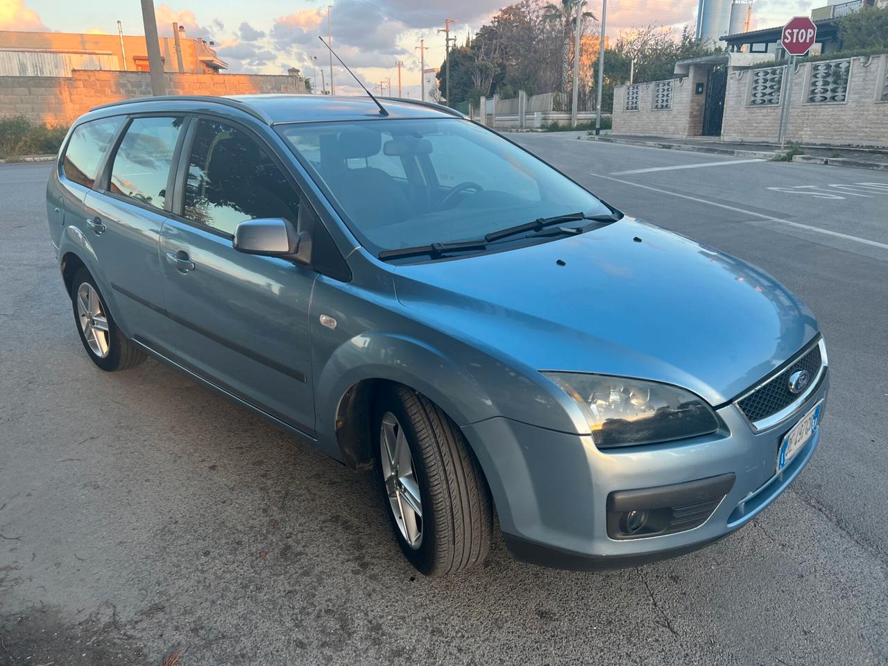 Ford Focus CC Focus (115CV) Titanium