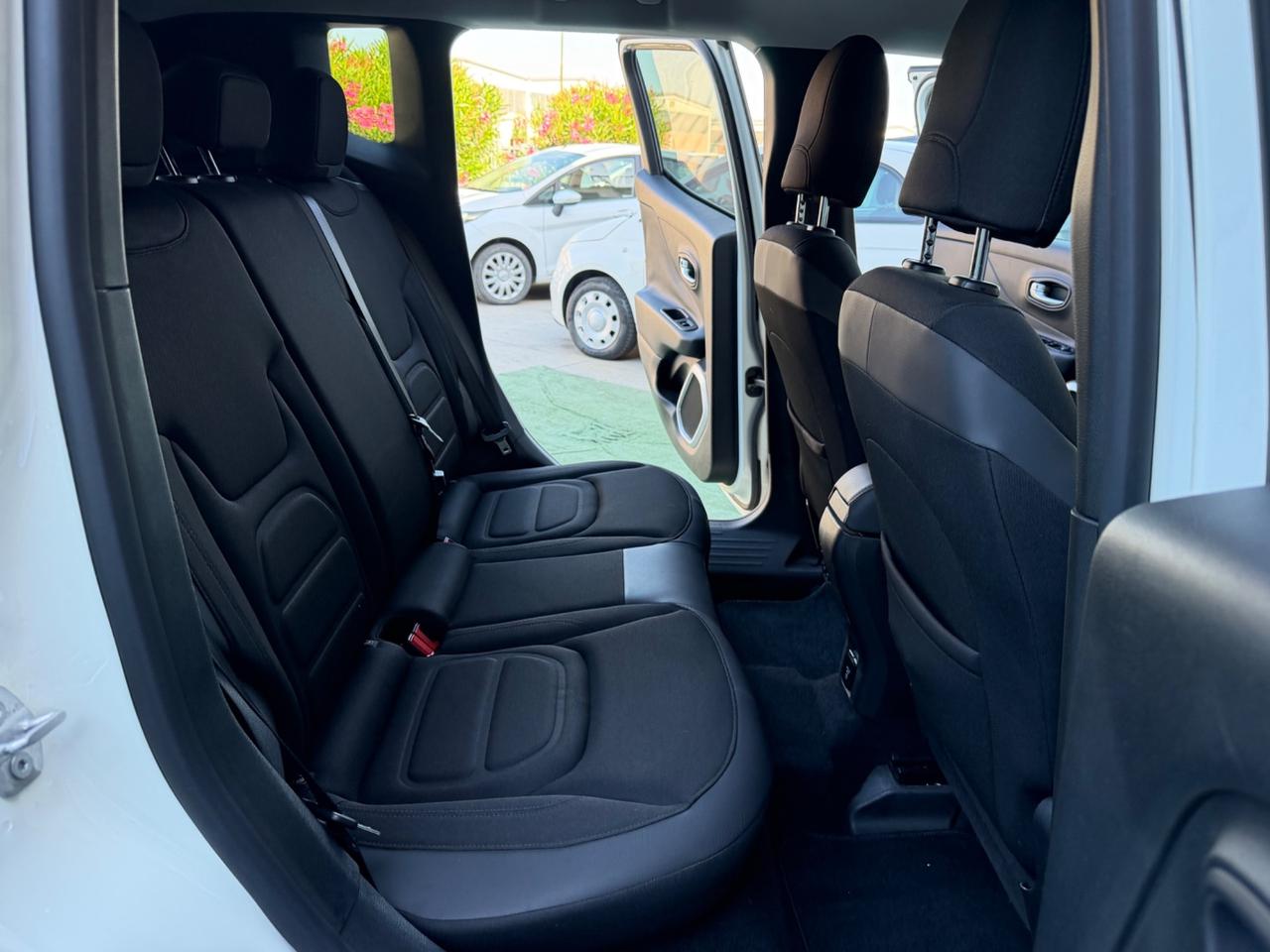 Jeep Renegade 2.0 Mjt 4WD Active Drive Sport
