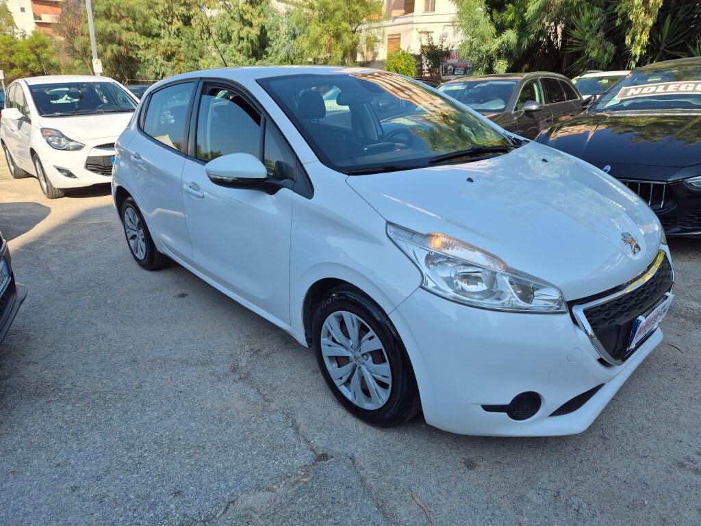 Peugeot 208 1.4 HDi 68 CV 5 porte Active