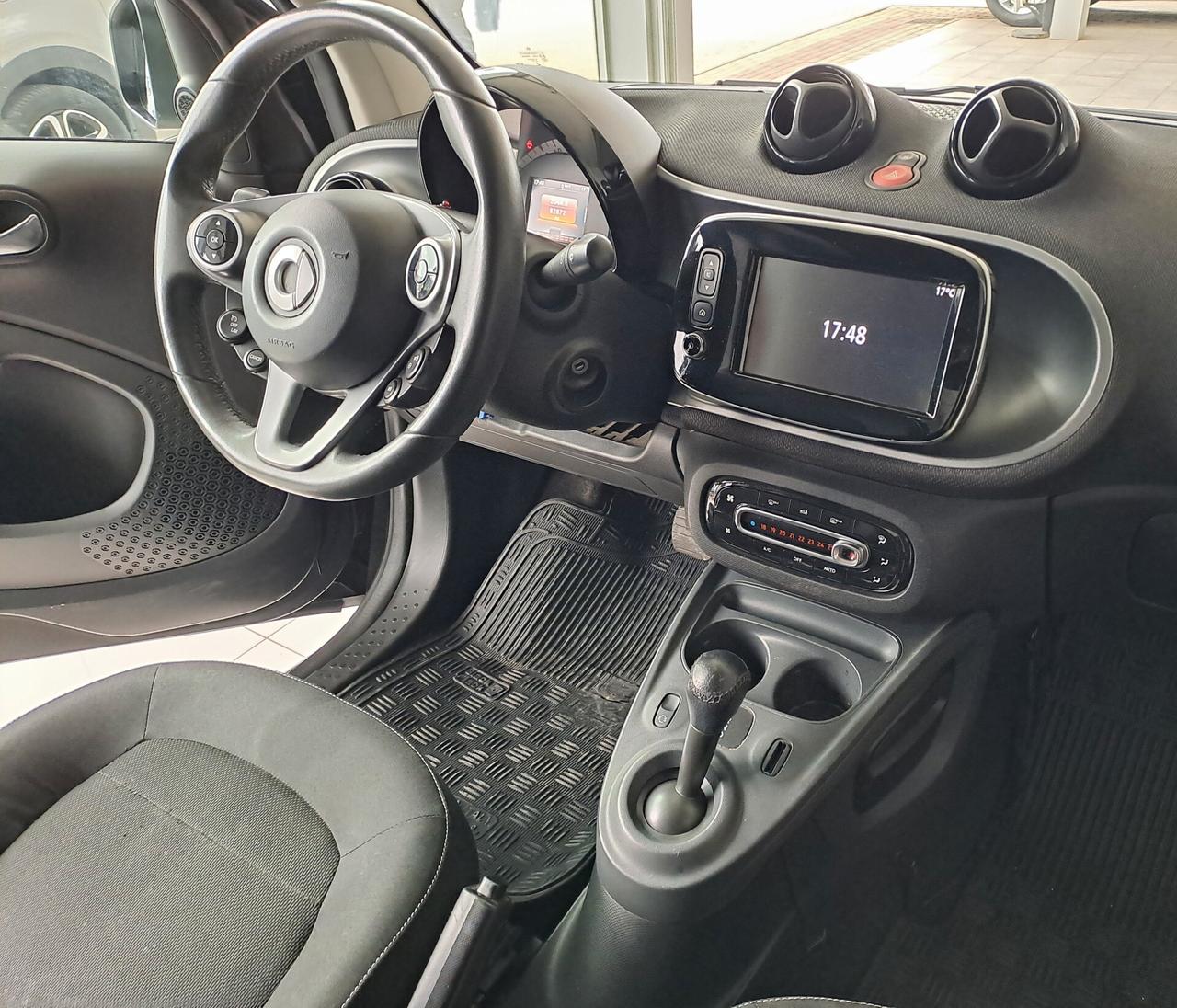 Smart ForTwo 70 1.0 twinamic Passion uni/prop 2016