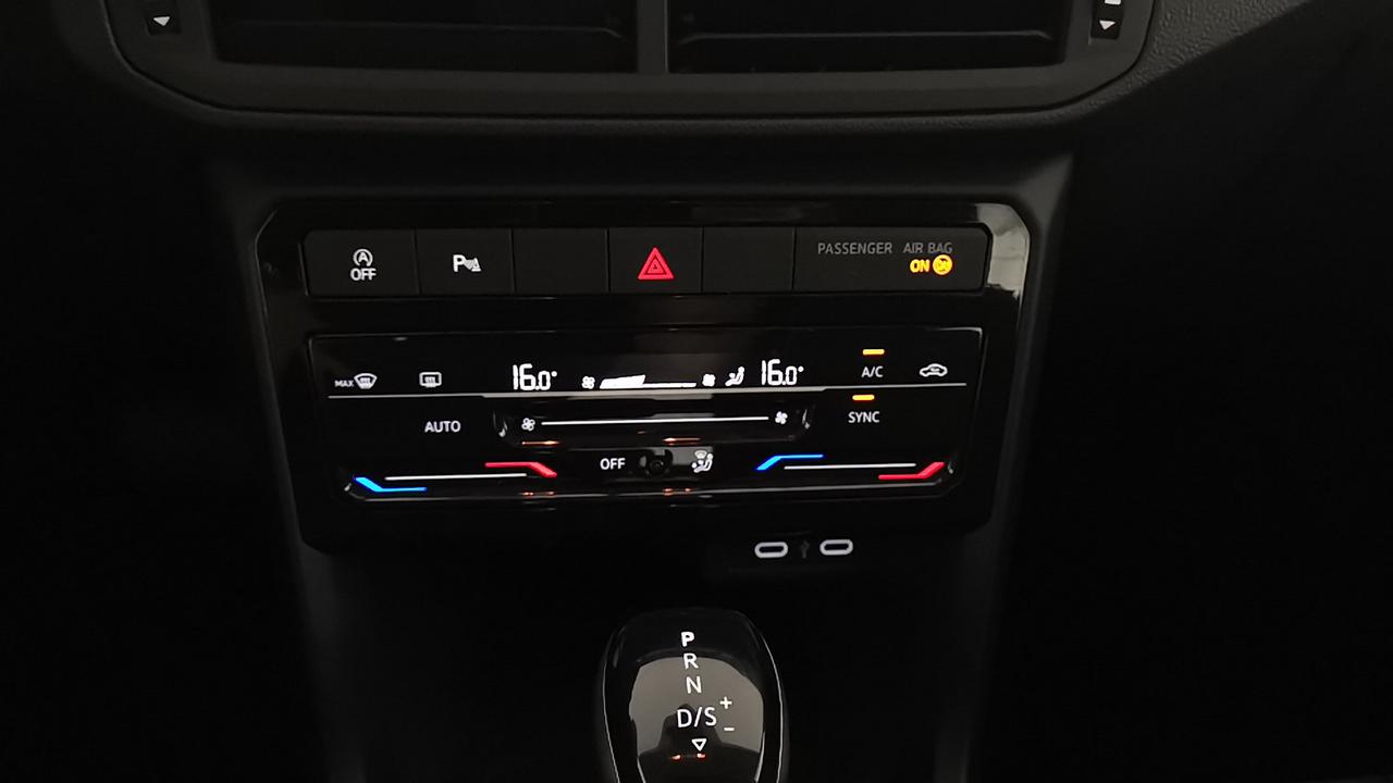 VOLKSWAGEN T-Cross 2019 - T-Cross 1.0 tsi Style 110cv dsg