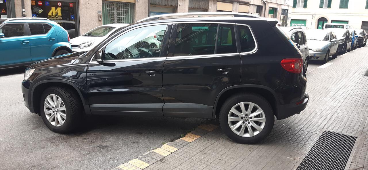Volkswagen Tiguan 2.0 TDI DPF 4MOTION Sport & Style
