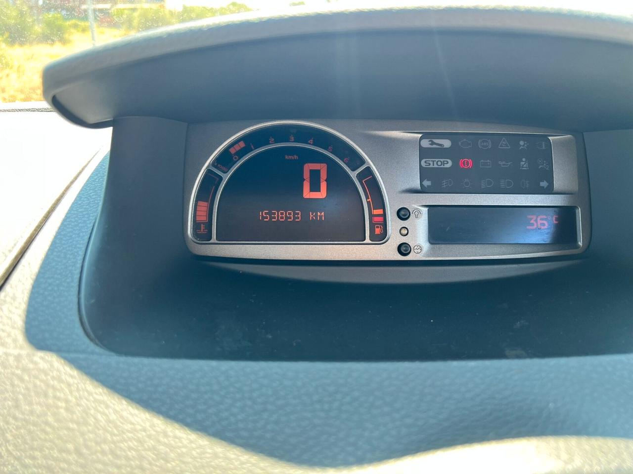 Renault Modus 1.5DCI A-F-F-A-R-O-N-E