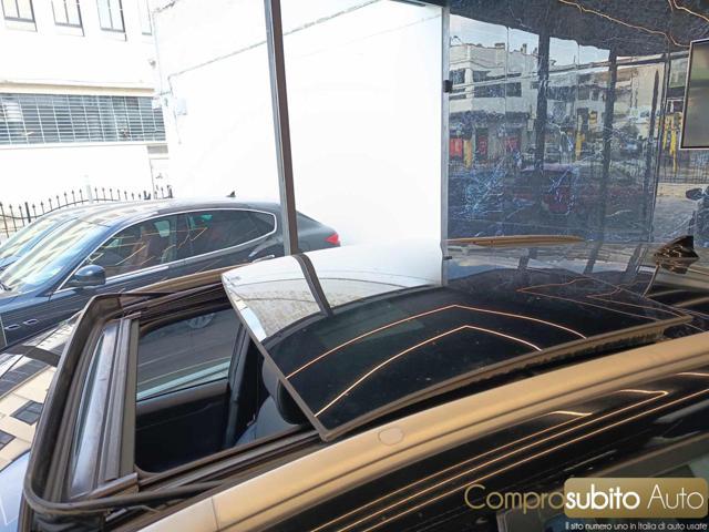 KIA Carens 1.7 CRDi 115 CV Class