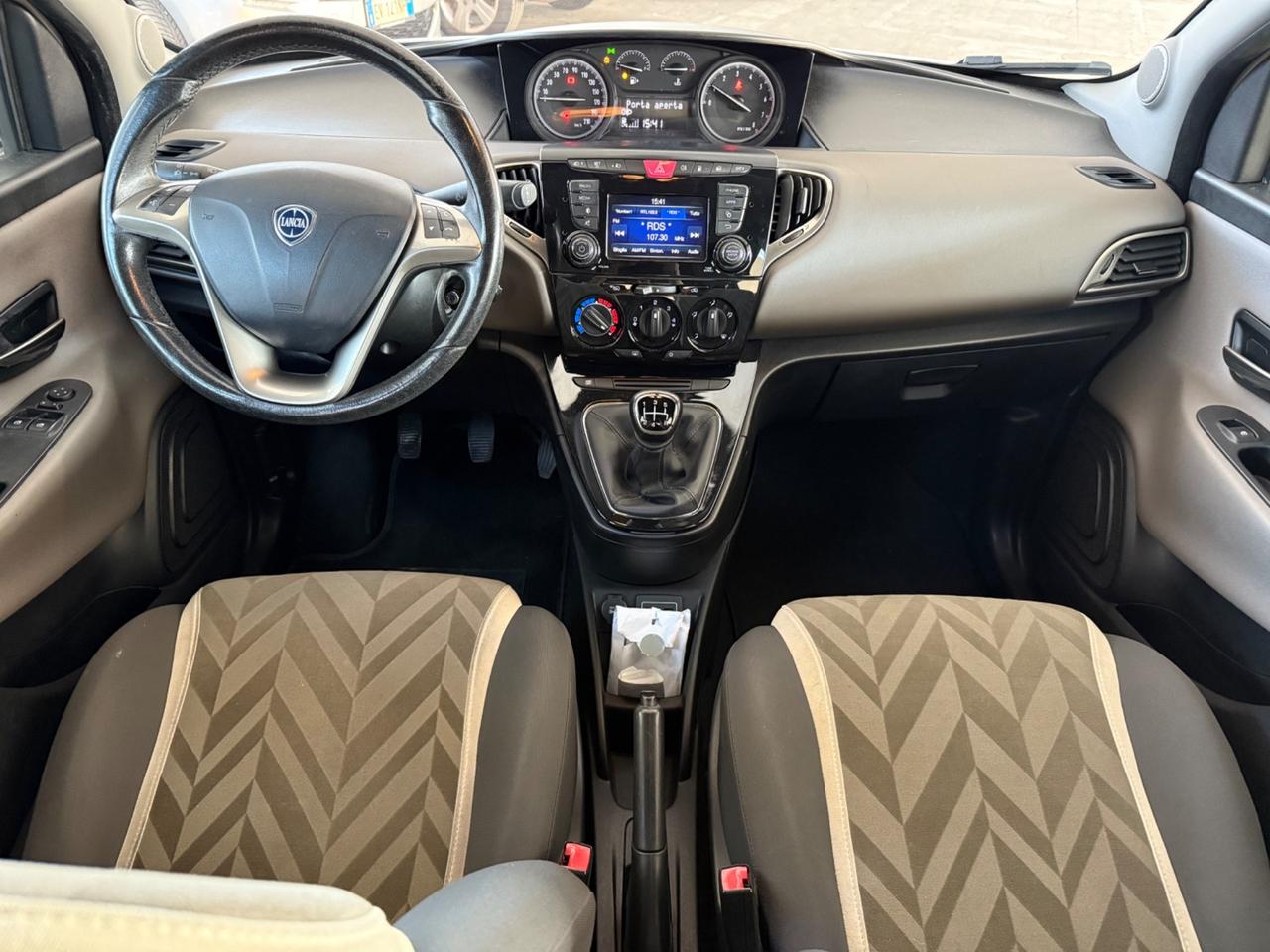 Lancia Ypsilon 1.2 69 CV 5 porte GPL Ecochic Unyca