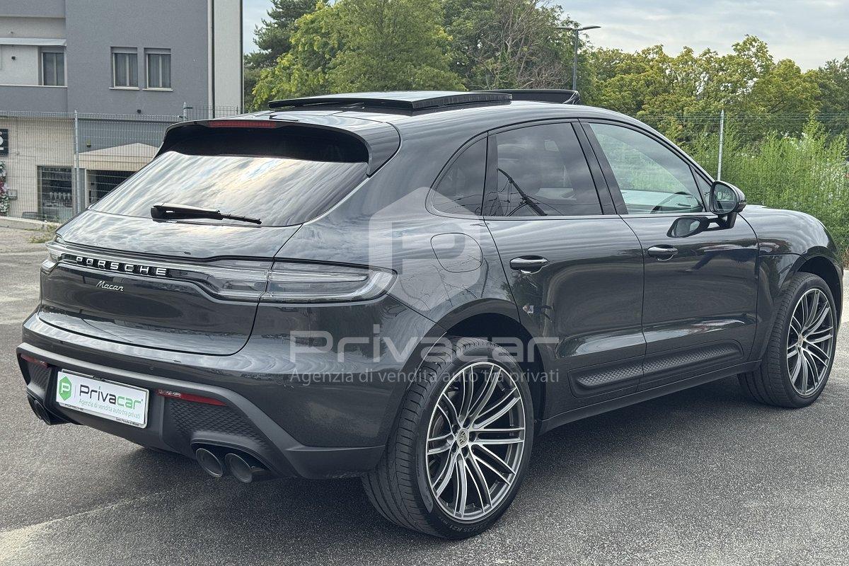 PORSCHE Macan 2.0