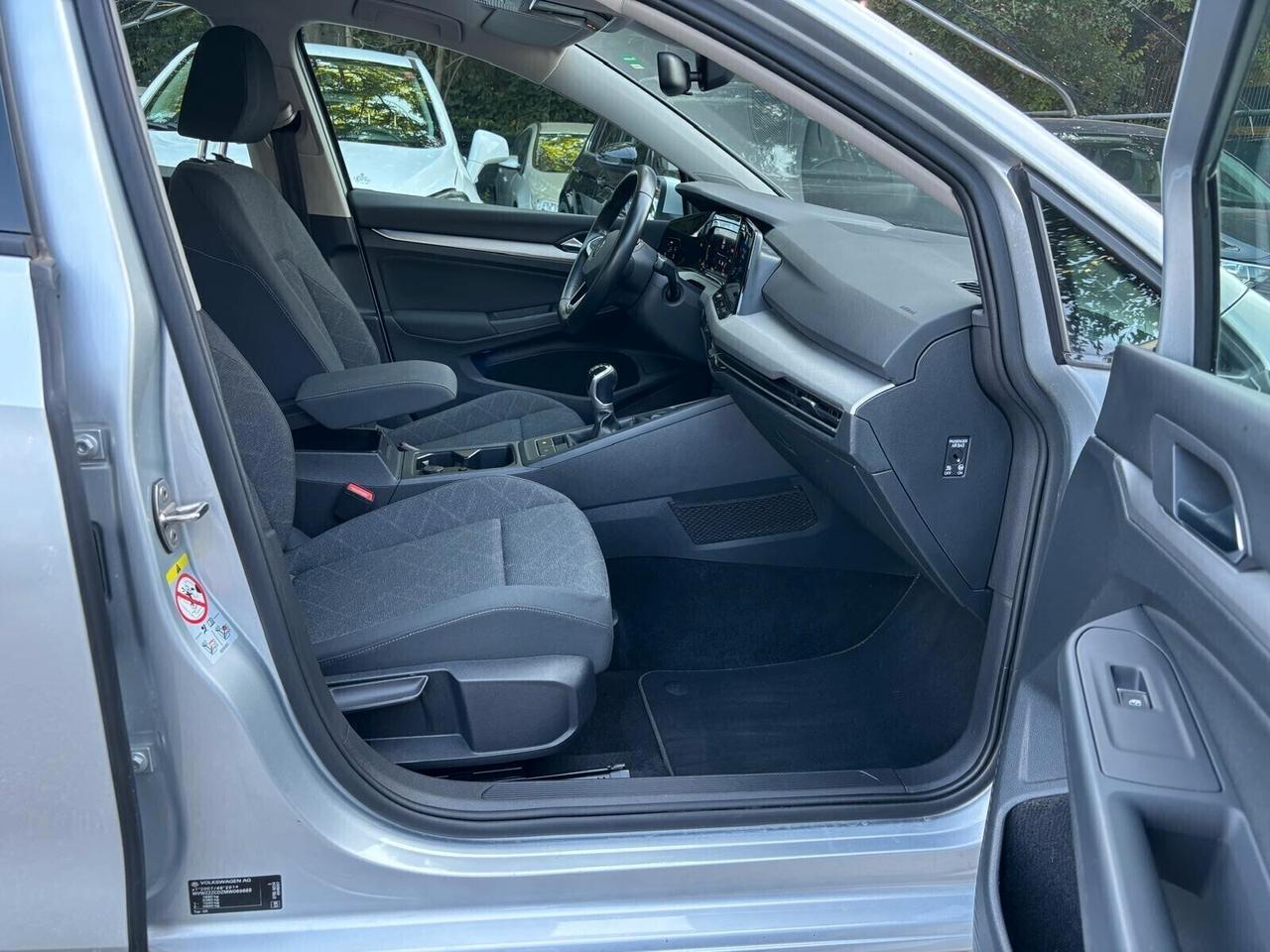 Volkswagen Golf 2.0 TDI SCR Style OK Neopatentati