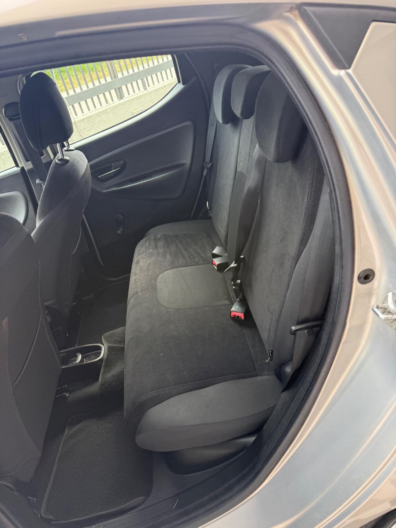 Lancia Ypsilon 1.2 69 CV 5 porte GPL Ecochic Gold