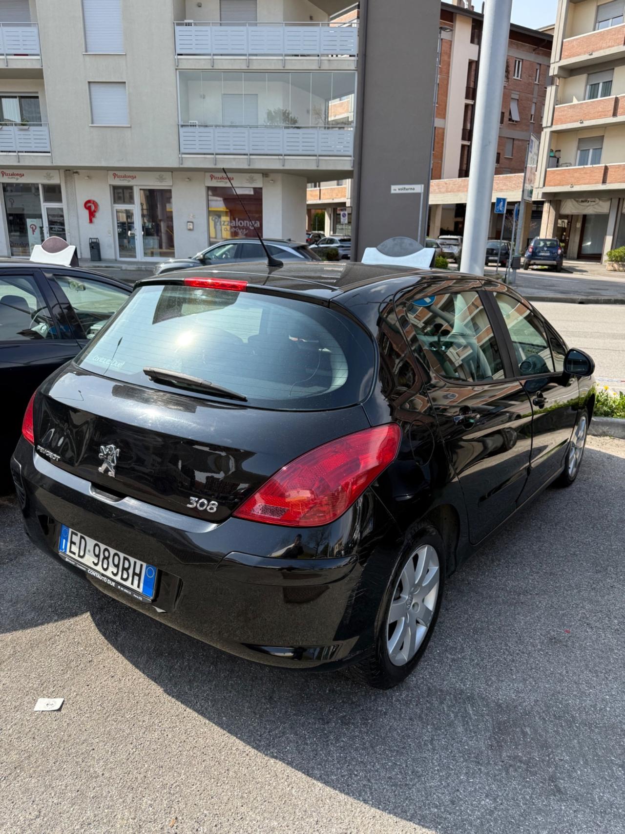 Peugeot 308 1.6 HDi 90CV SW Premium Mix