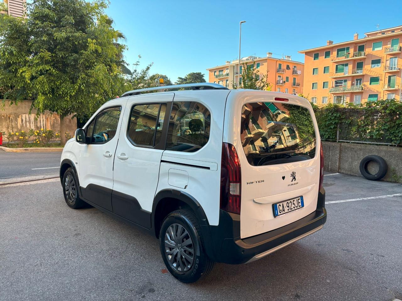 Peugeot Rifter BlueHDi 130 S&S Active Long 7 posti IVA COMPRESA
