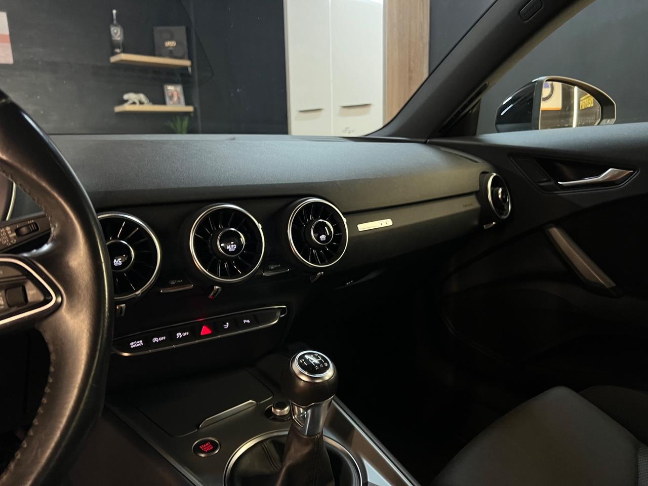 Audi TT Coupé 1.8 180Cv