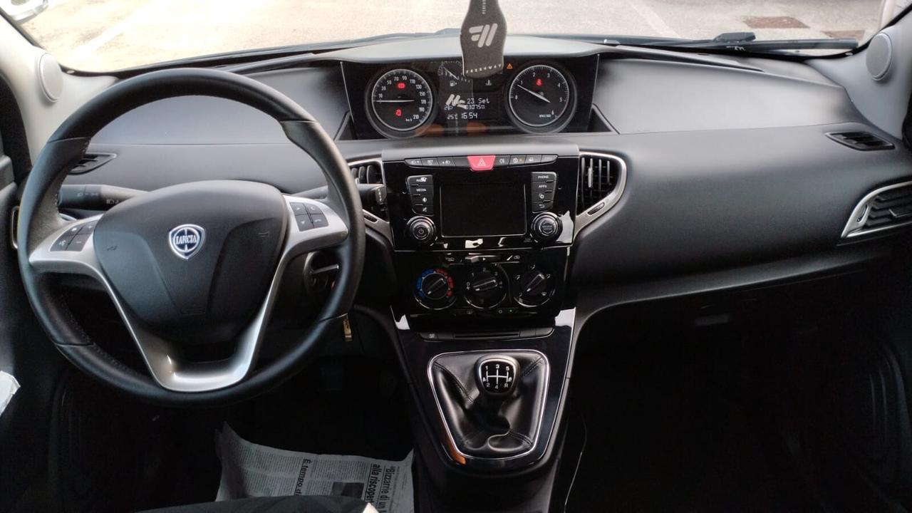 Lancia Ypsilon 1.3 MJT 16V 95 CV 5 porte S&S Platinum