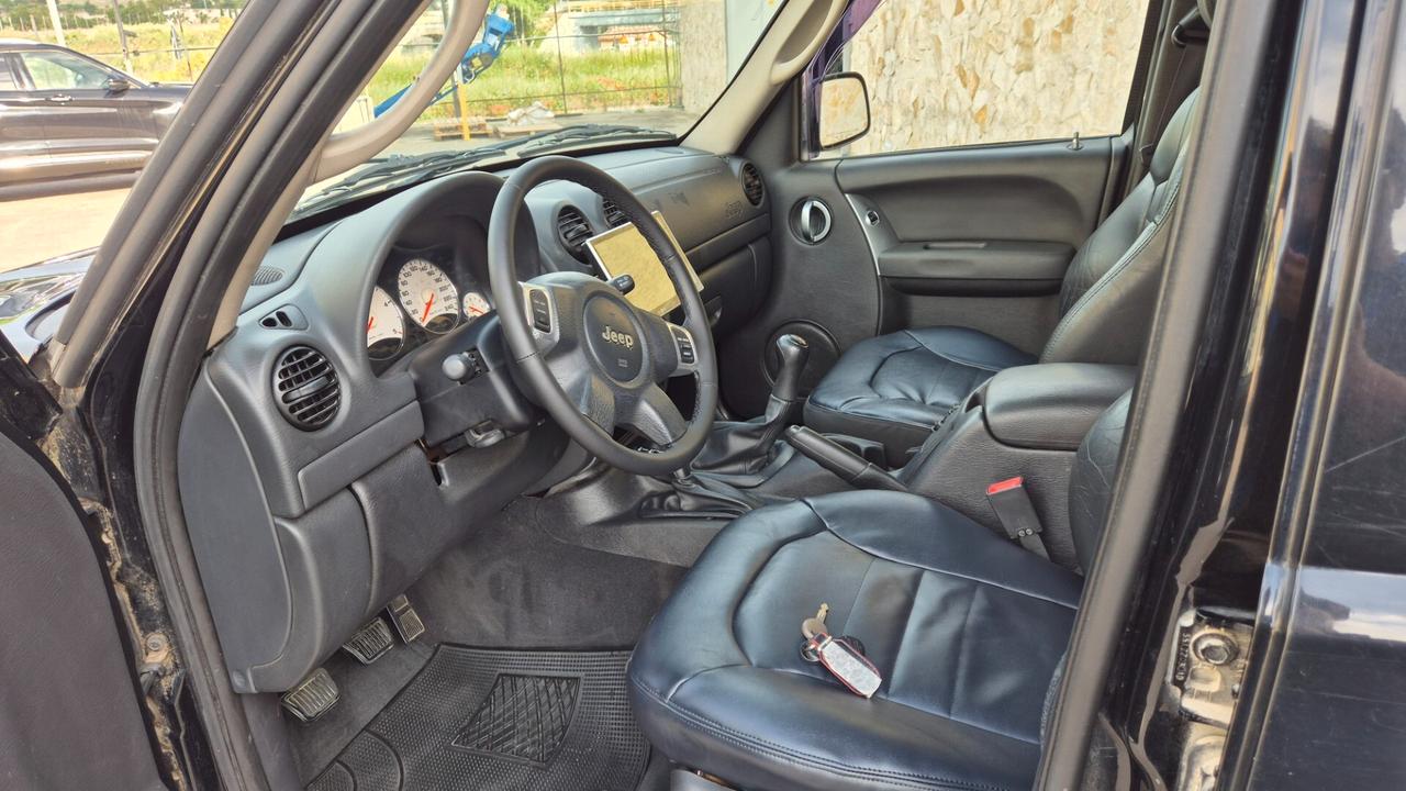 Jeep Cherokee 2.5 CRD Limited