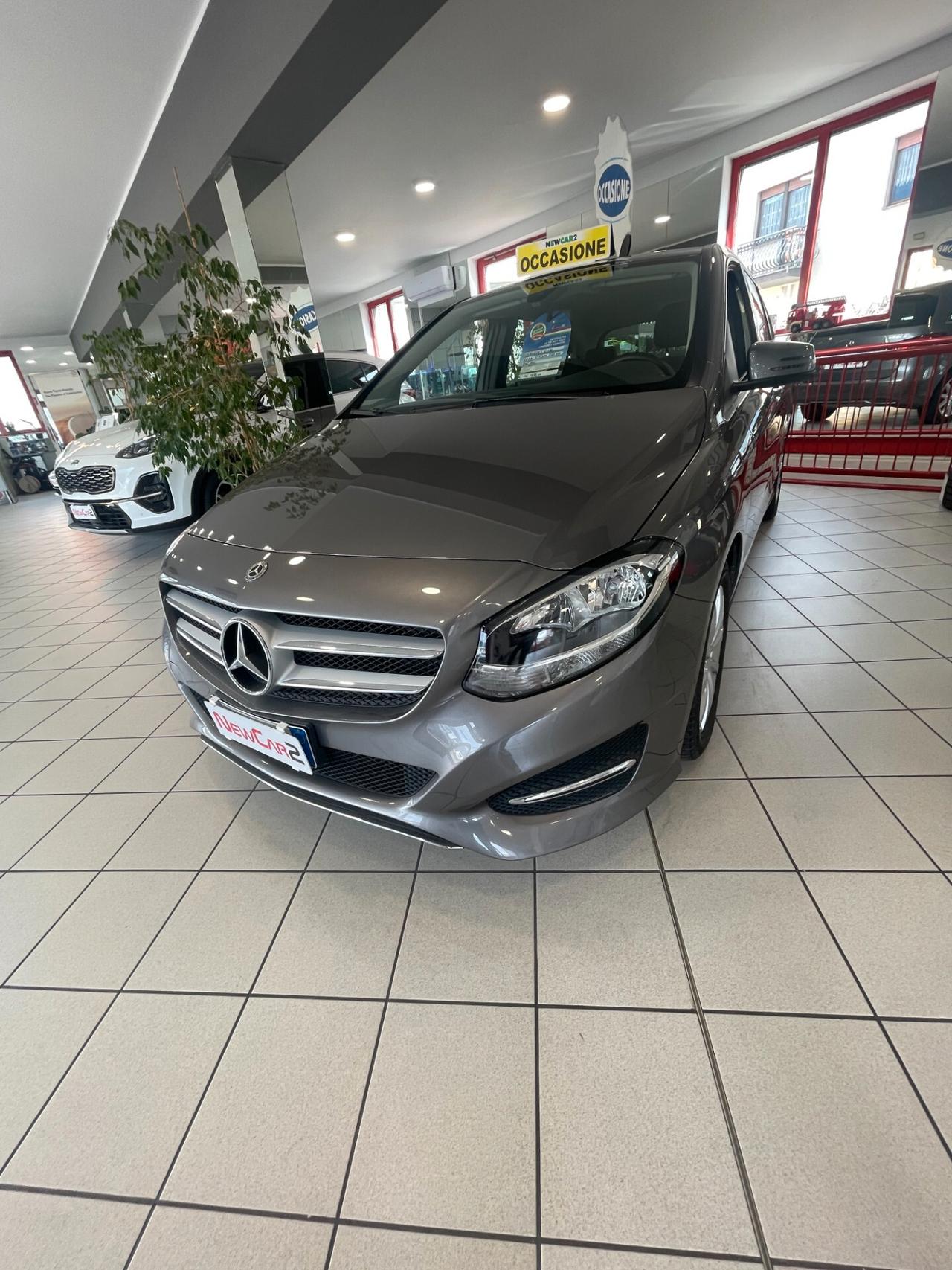 MERCEDES-BENZ B 180 d PREMIUM KM 82.000