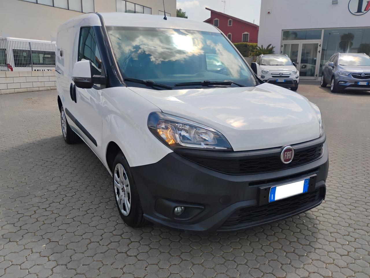 Fiat doblò cargo 1.6 MJ SX 3 Posti