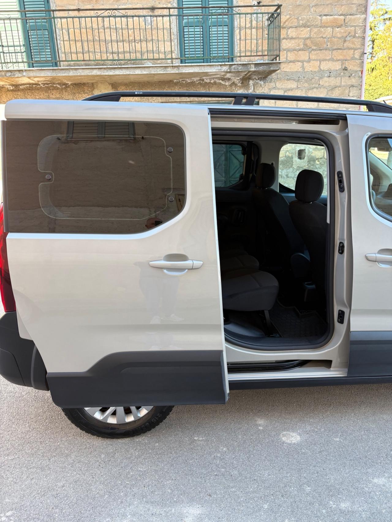 Peugeot Rifter BlueHDi 100 S&S Allure Standard