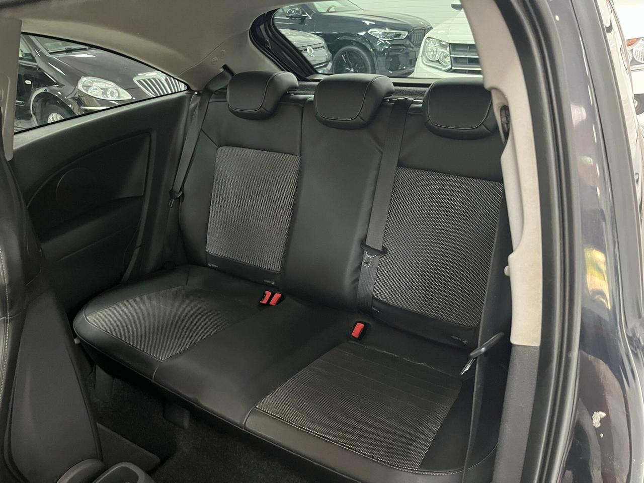 Opel Corsa 3p 1.6 turbo Opc 192cv