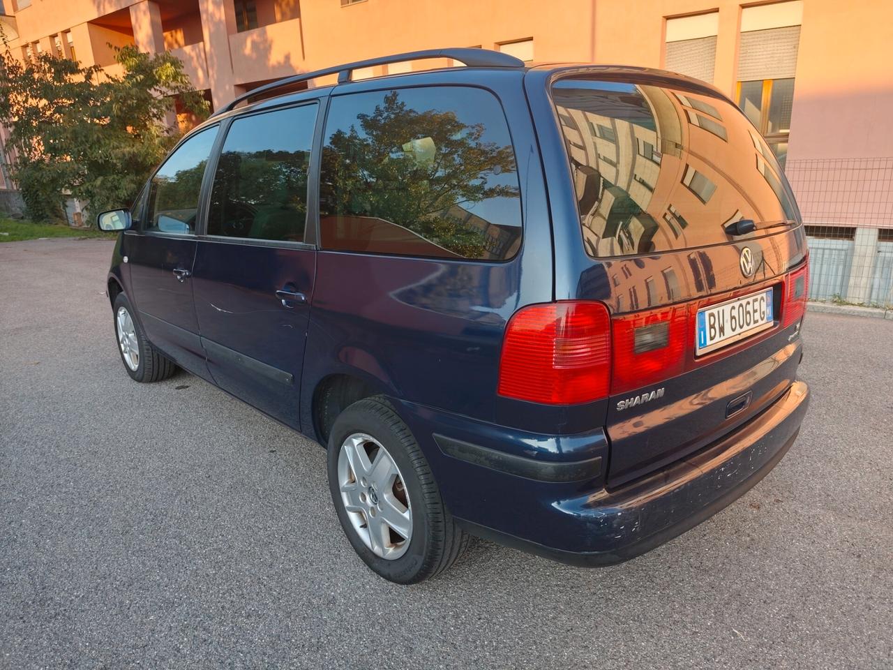Volkswagen Sharan 2.8 V6 4x4 7 posti 204 CV