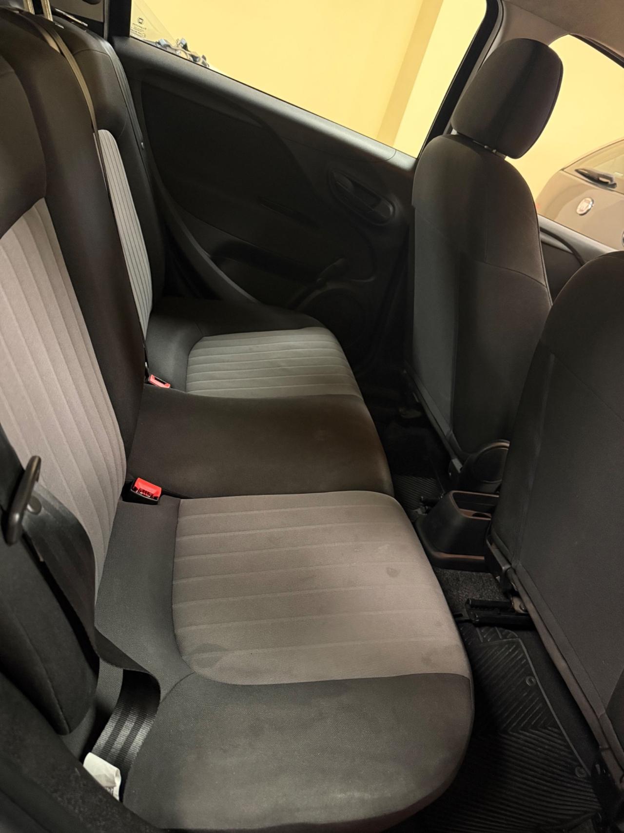 Fiat Punto 1.3 MJT II S&S 95 CV 5 porte Street