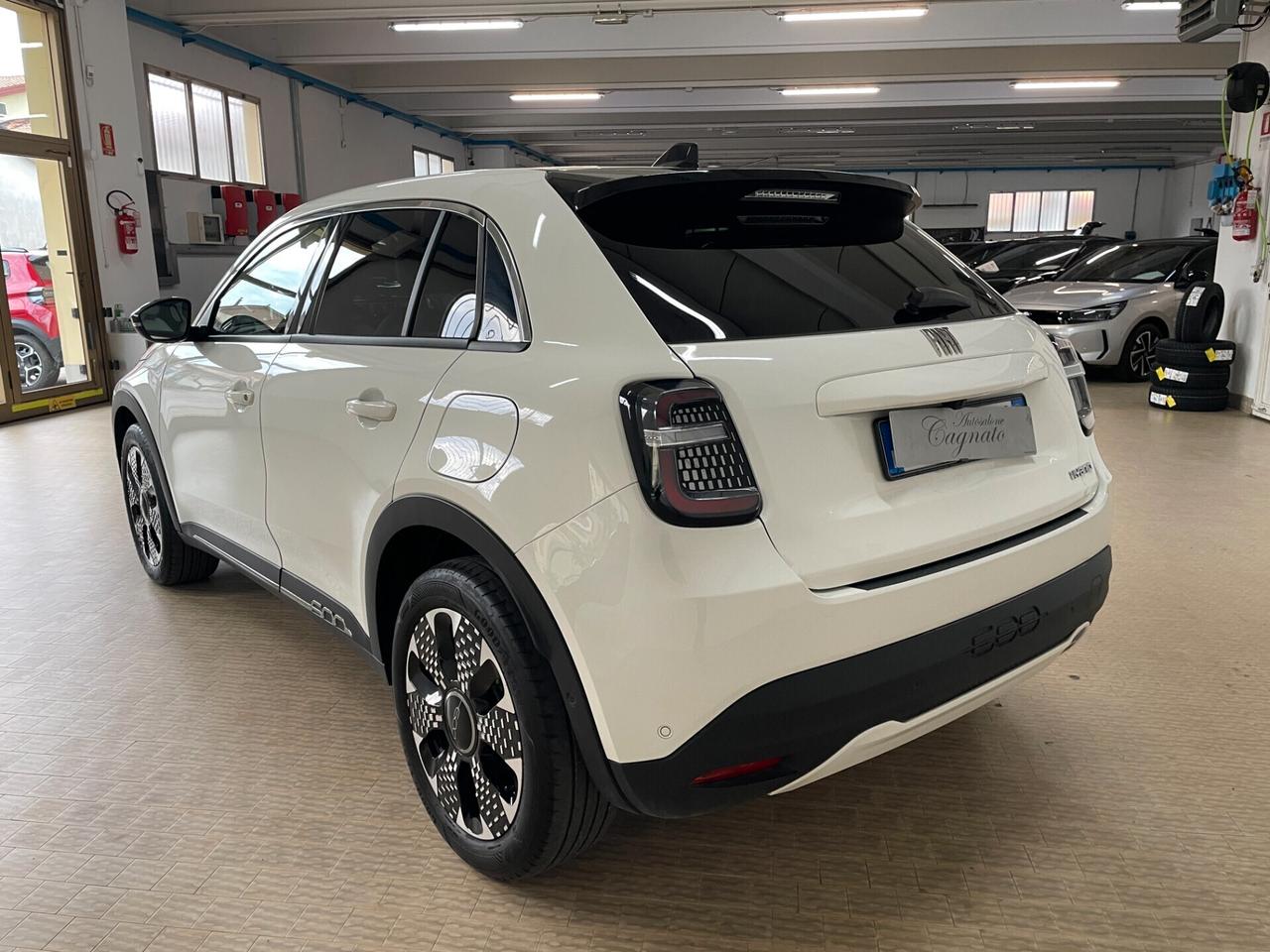 Fiat 600 Hybrid 110 CV DCT MHEV La Prima II 2025