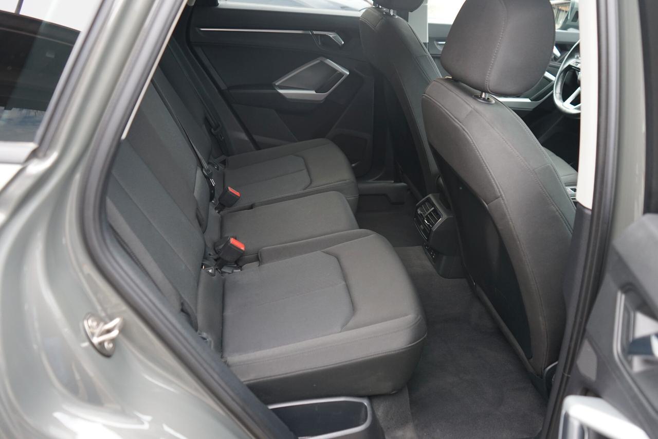 Audi Q3 35 TDI S tronic