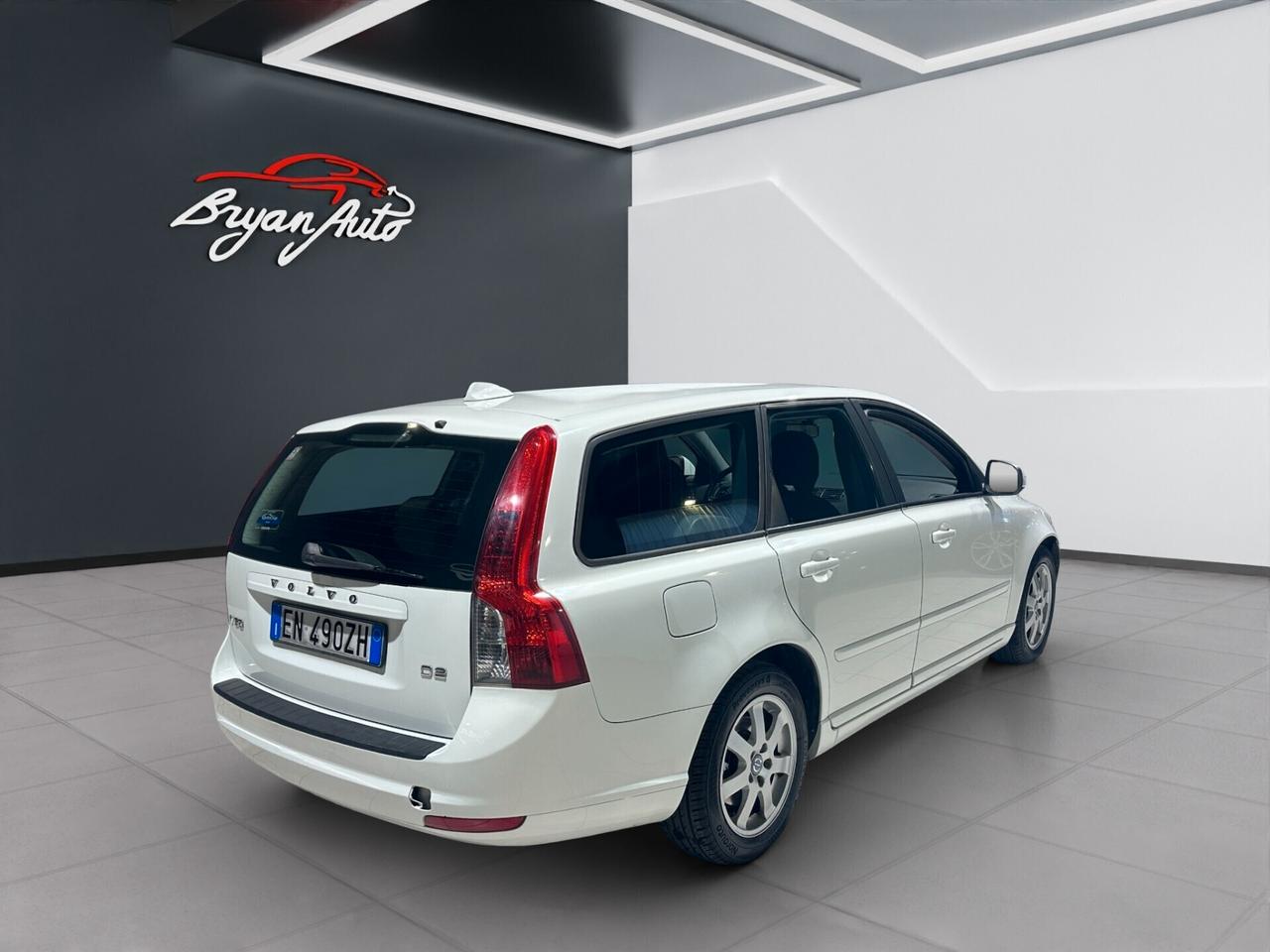 Volvo V50 D2 POLAR