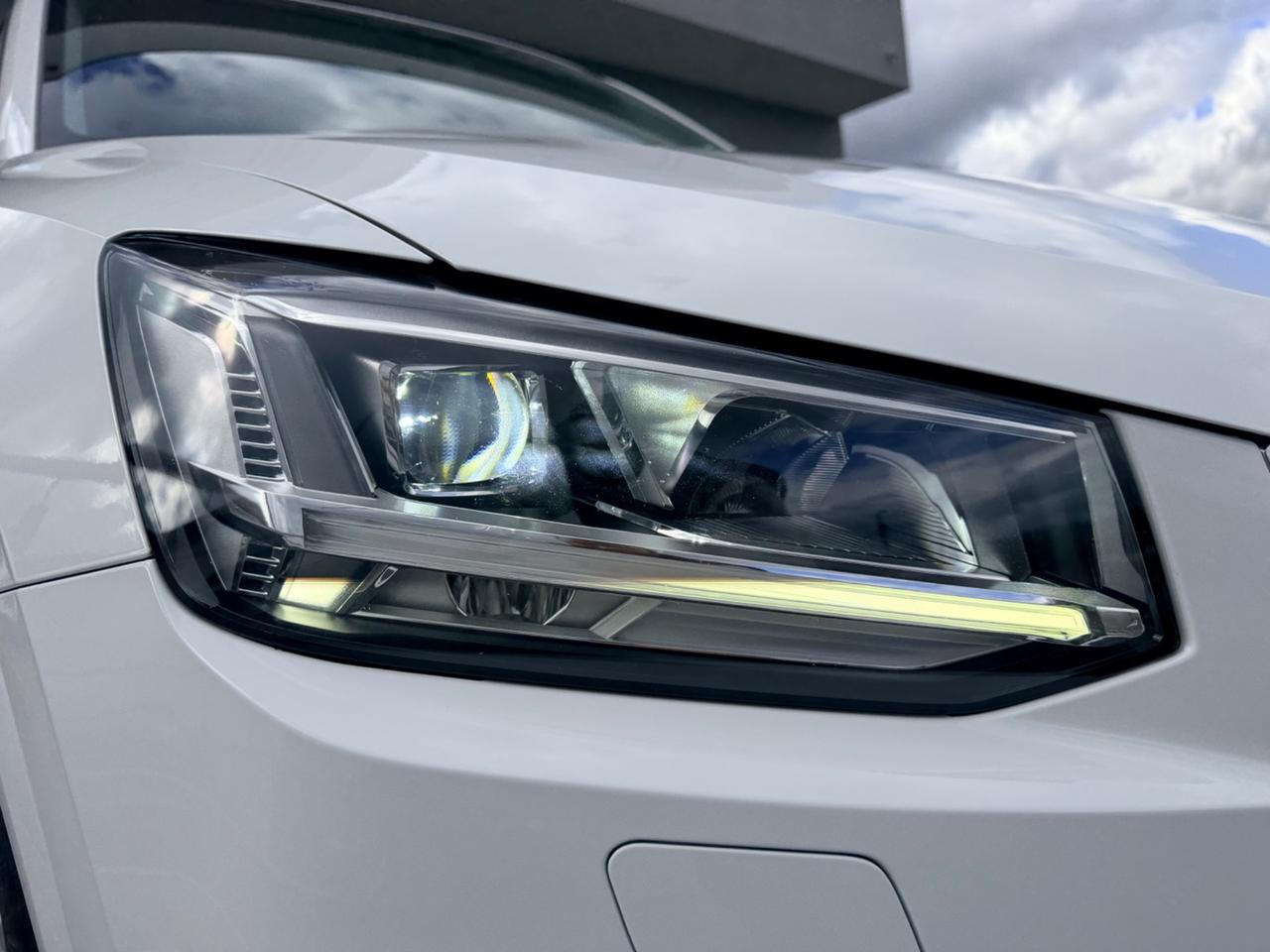 Audi Q2 30 TDI S tronic line Edition