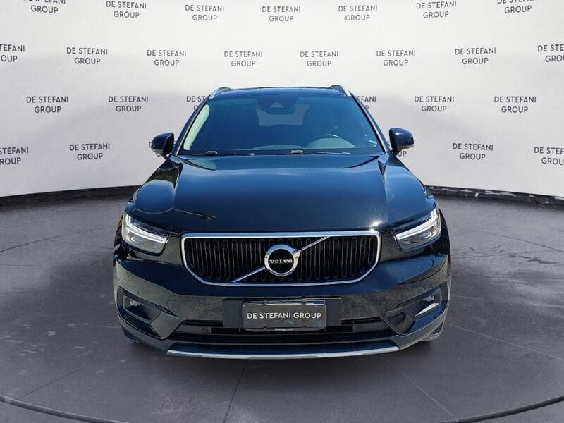 Volvo XC40 XC40 2.0 d3 Momentum awd geartronic