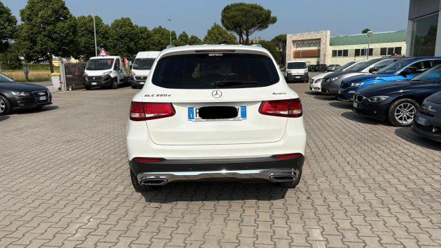 MERCEDES-BENZ GLC 220 d 4Matic Business