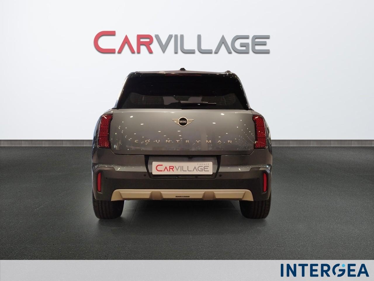 MINI Mini Countryman 2.0 48V D Favoured auto