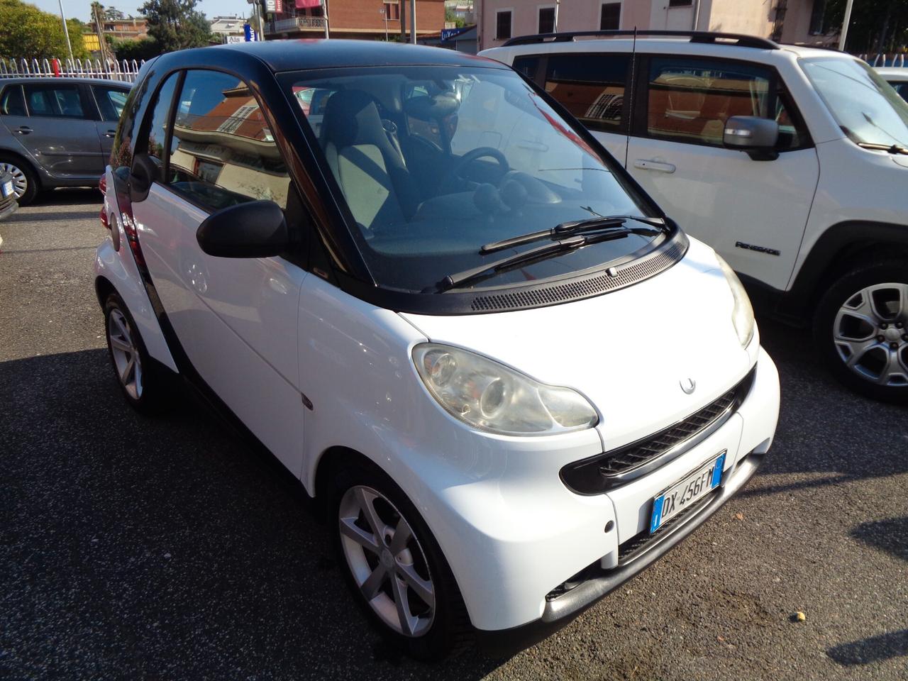 Smart ForTwo 1000 52 kW coupé passion