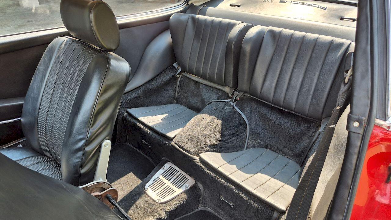 Porsche 911 2.4 T Coupè “Ölklappe” – 1972