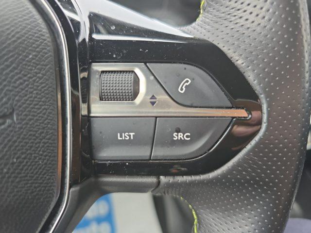 PEUGEOT 2008 PureTech GT Line