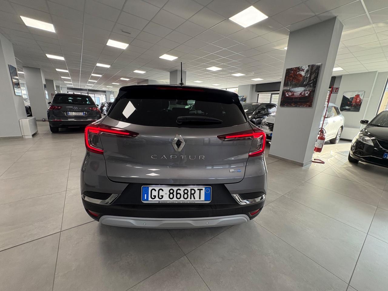 Renault Captur 1.6 gpl Hybrid 160CV 2021 km 76000