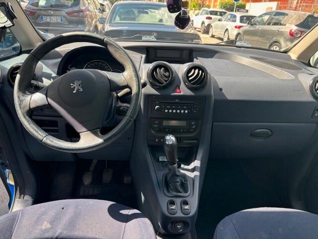 Peugeot 1007 1.6 Sporty