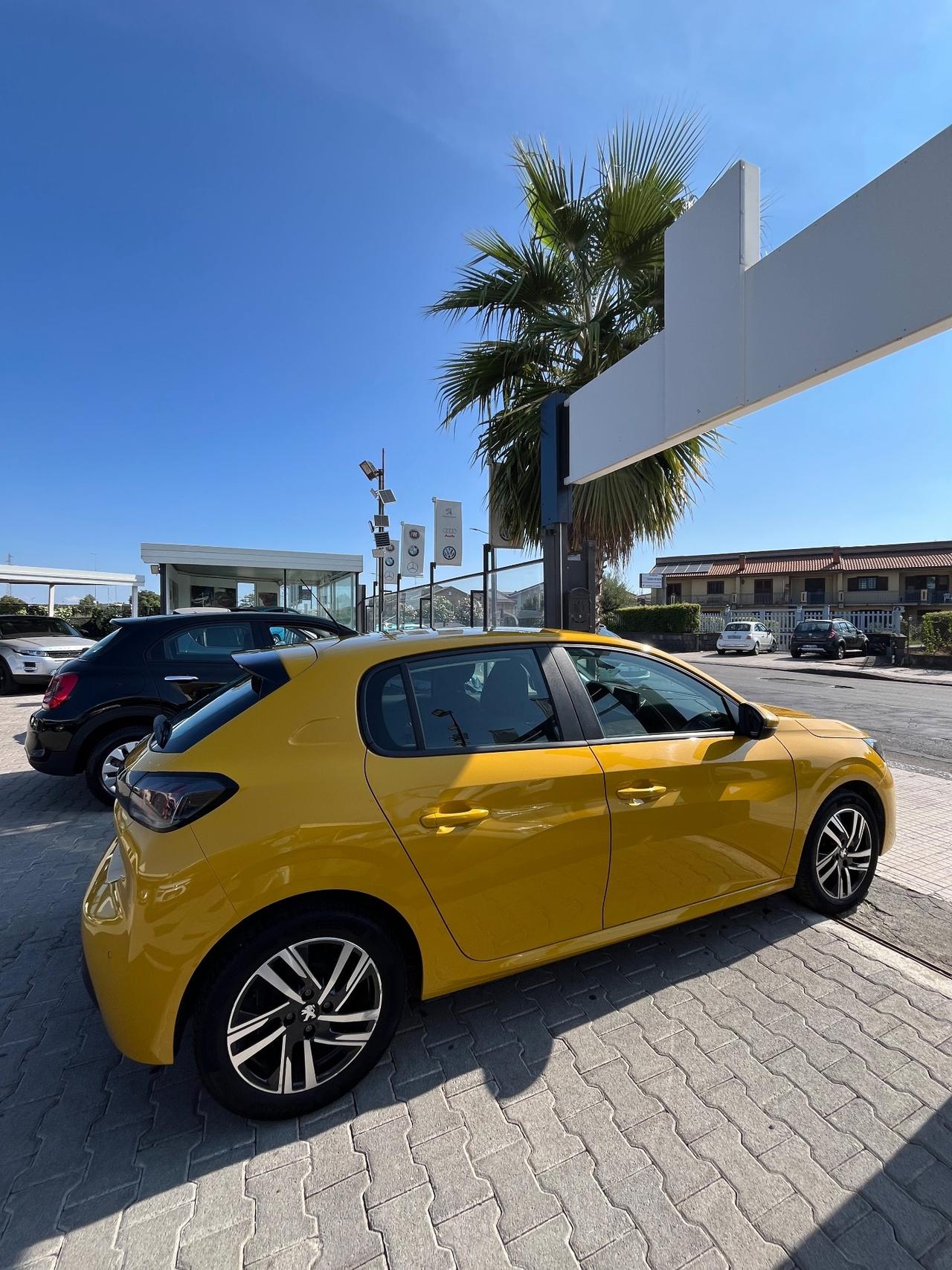 Peugeot 208 PureTech Allure