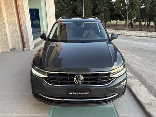 VOLKSWAGEN Tiguan 2.0 TDI 150 CV SCR DSG Life