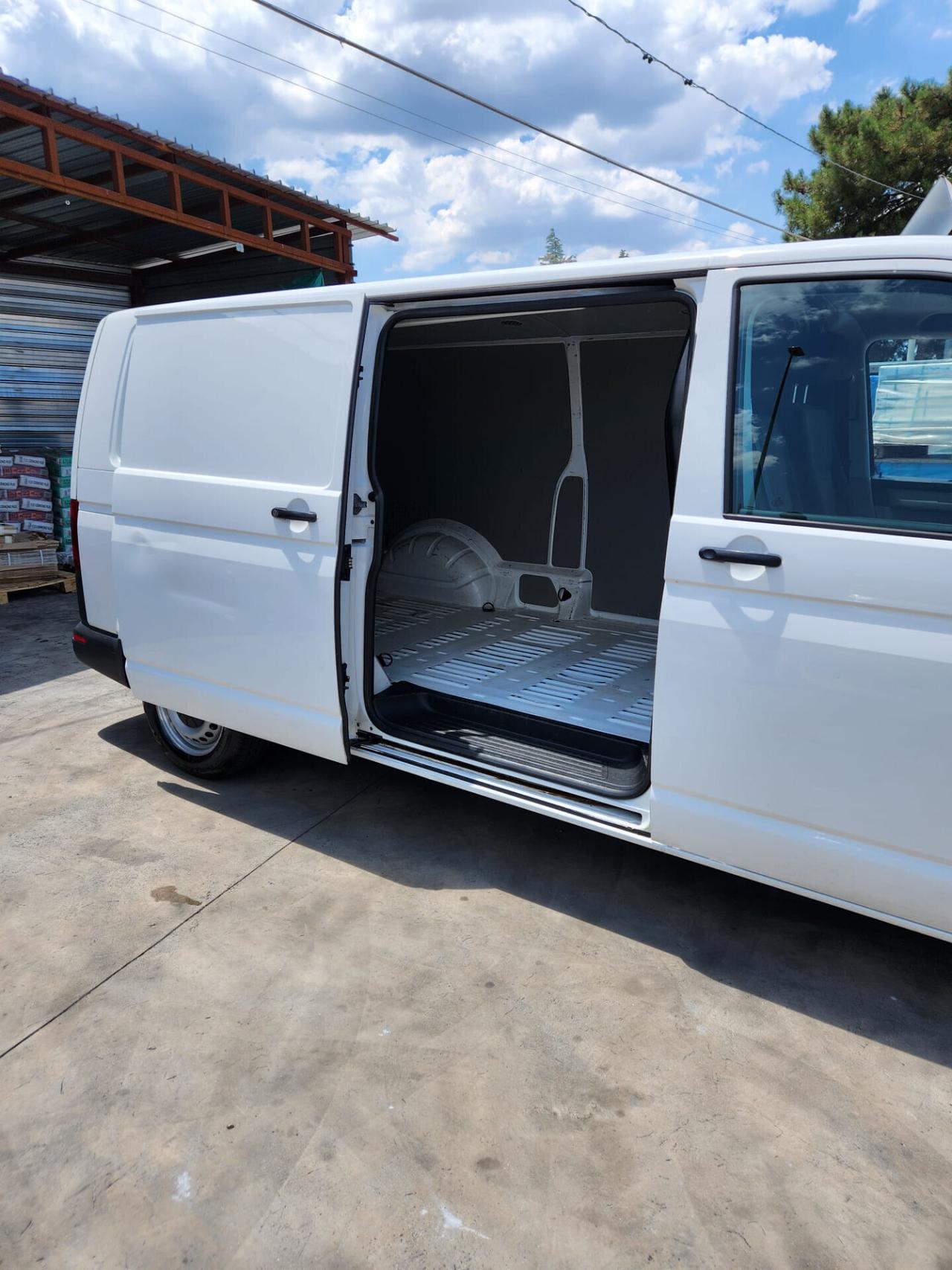 VOLKSWAGEN TRASPORT T6 2.0 102 CV ANNO 2019