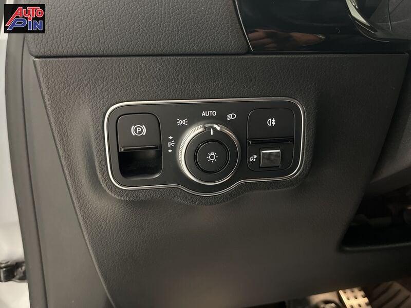 Mercedes-Benz Classe B B 180 d Premium auto *in arrivo*