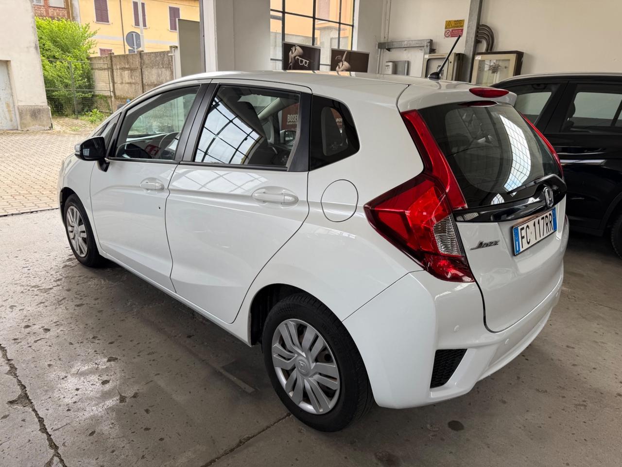 Honda Jazz 1.3 Trend CVT UNICO PROP CAMBIO AUTOMATICO