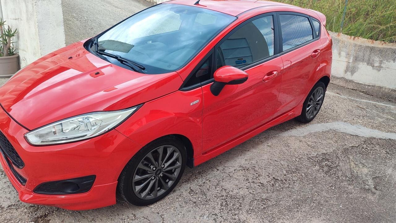 FORD FIESTA ST-LINE 75 cv