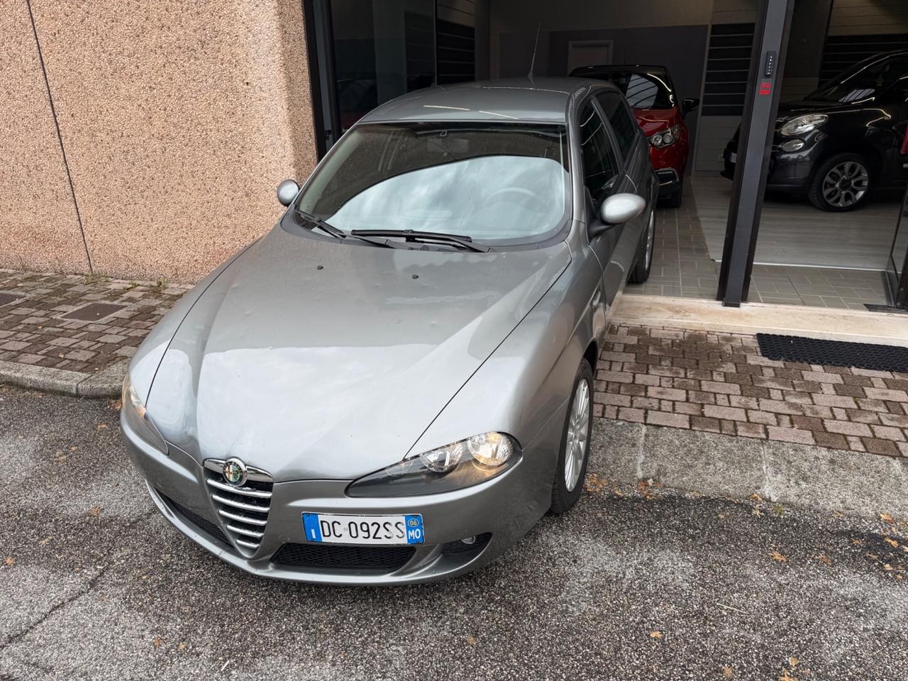 Alfa Romeo 147 1.6 16V TS 5 porte Progression 70.000km Unicoproprietario