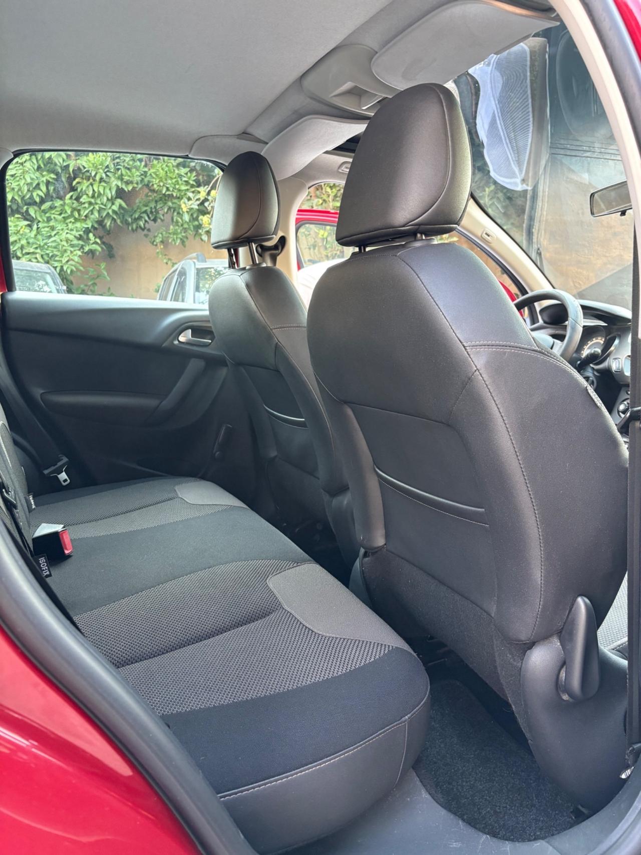 Citroen C3 restyling led 1.0 benz 135000km