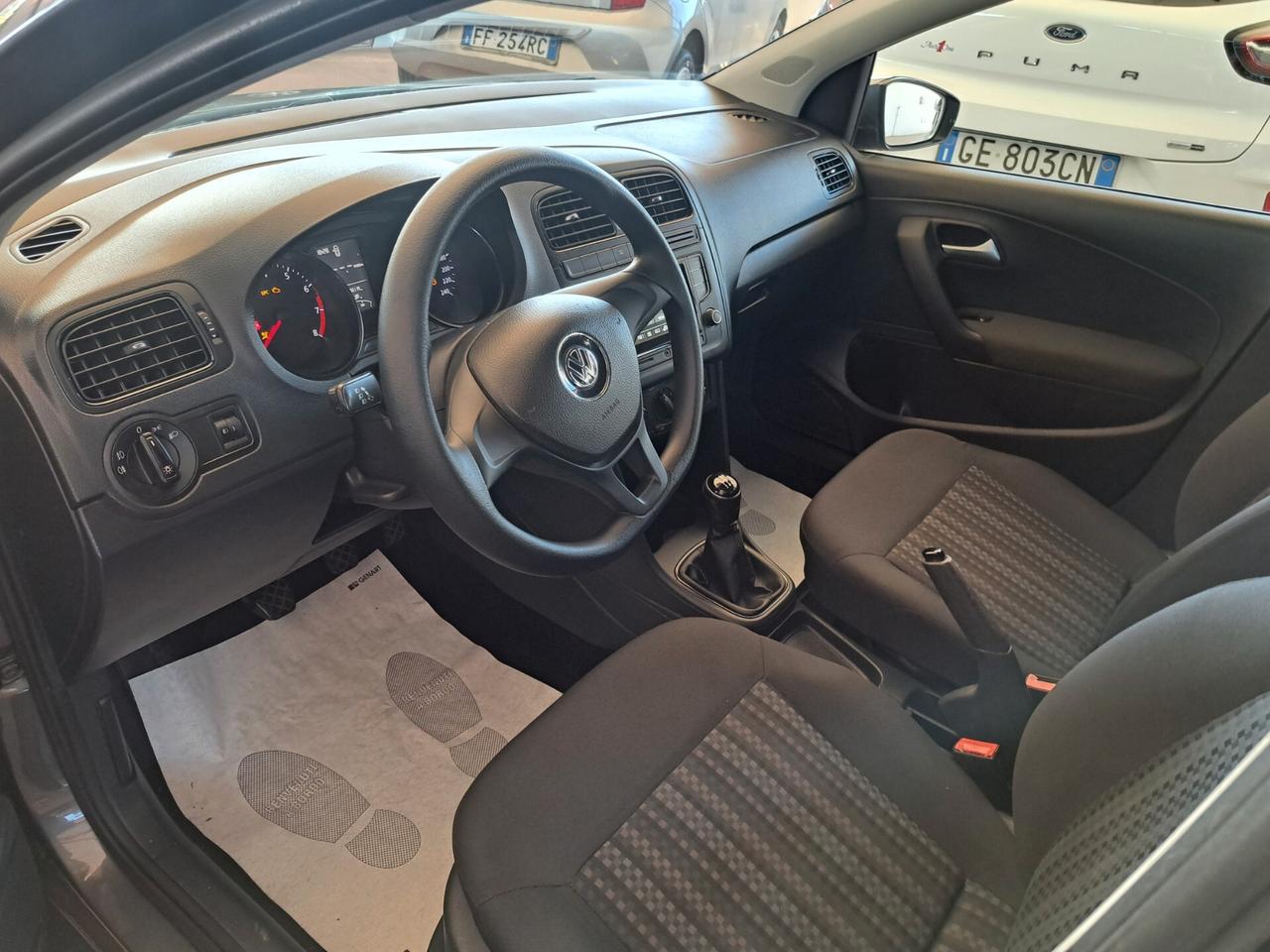 Volkswagen Polo 1.0 MPI 5p. Trendline