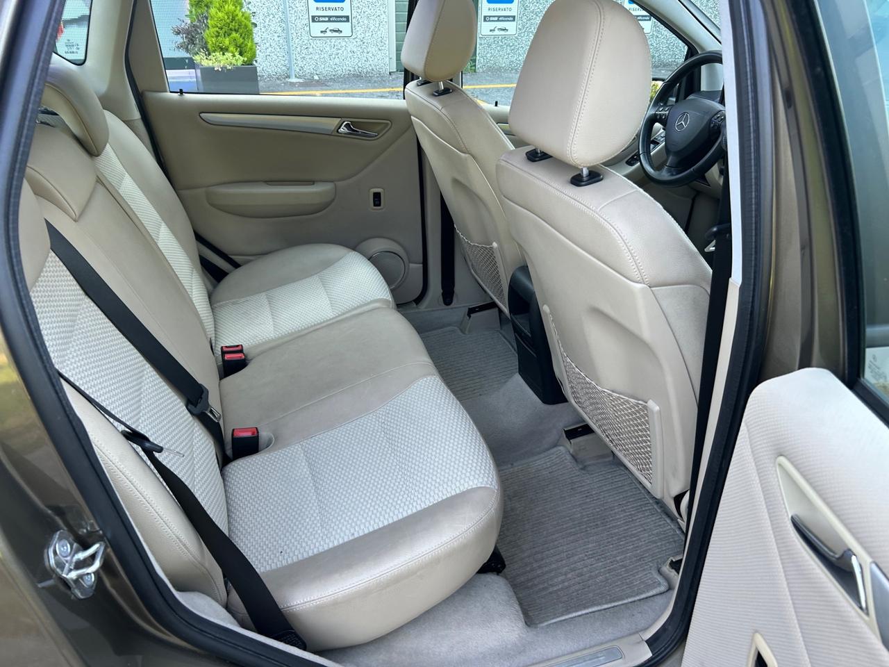 Mercedes-benz A 150 A 150 BlueEFFICIENCY Avantgarde*Neo patentati *